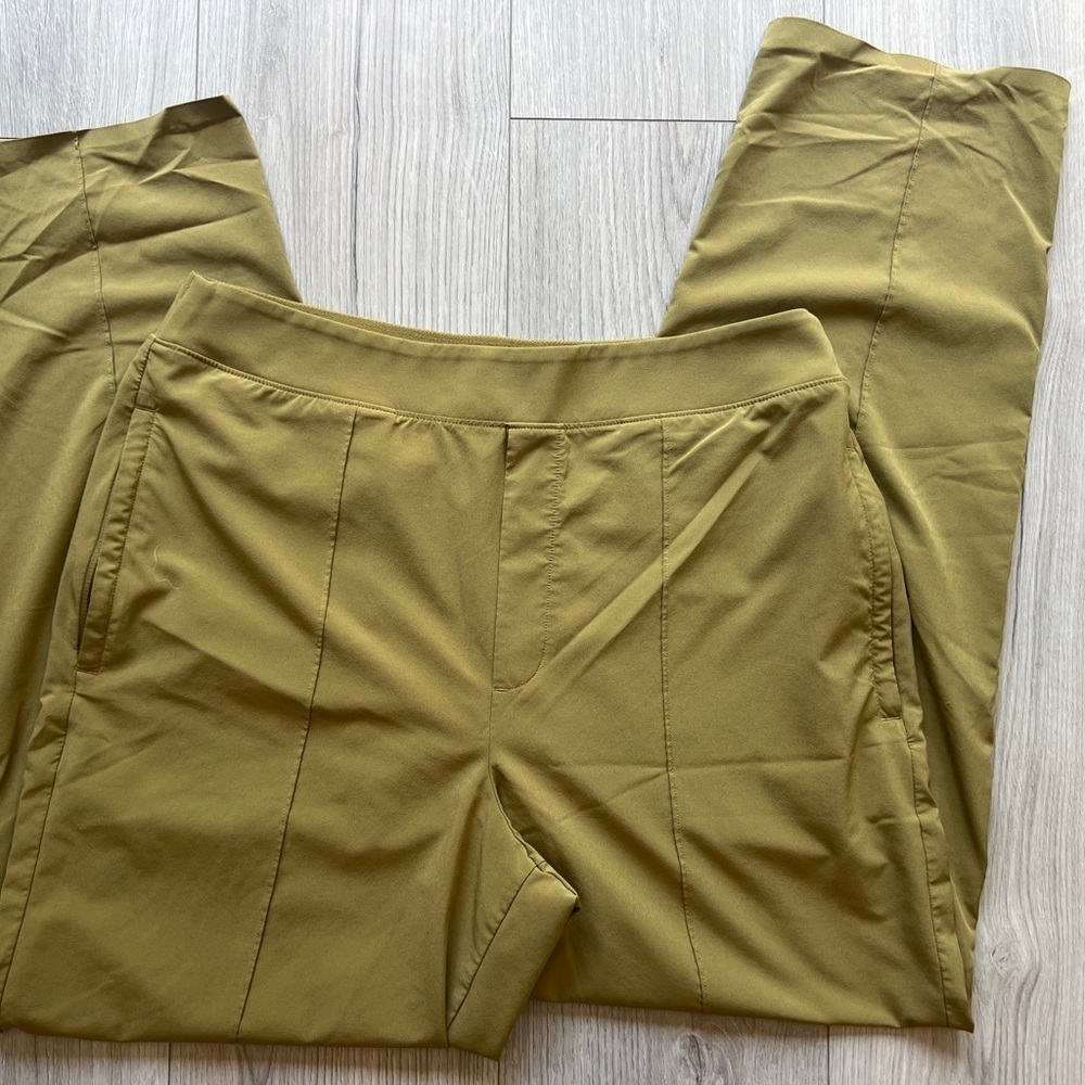 Athleta Vienna Slim Pants Athletic Pants Women's Size 12 EUC Gold Mustard - Picture 2 of 13